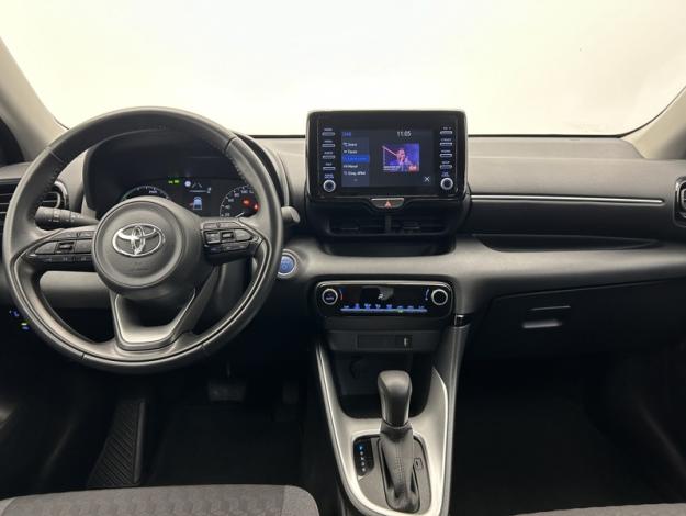 TOYOTA Yaris 116h Dynamic  