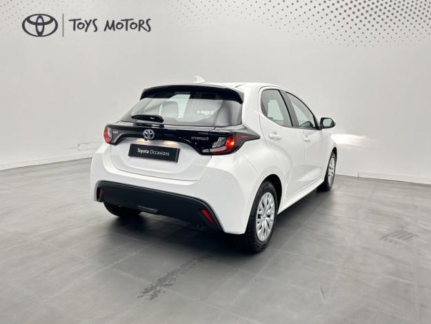 TOYOTA Yaris 116h Dynamic  