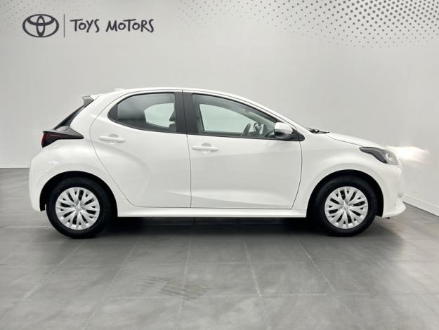 TOYOTA Yaris 116h Dynamic  