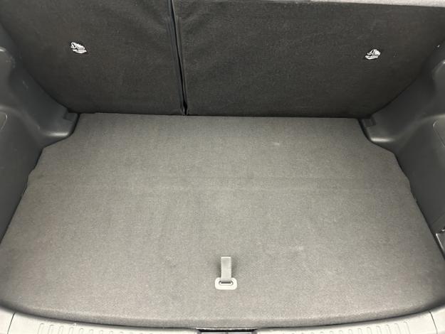 TOYOTA Yaris 116h Dynamic  