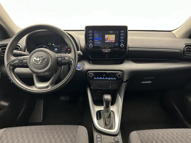 TOYOTA Yaris 116h Dynamic  