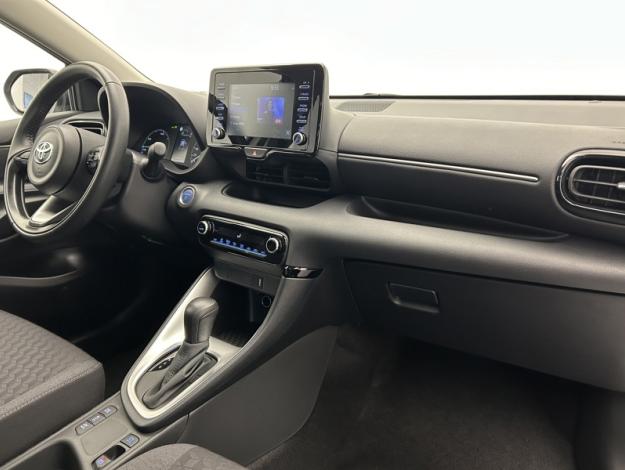TOYOTA Yaris 116h Dynamic  
