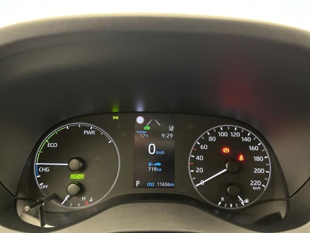 TOYOTA Yaris 116h Dynamic  