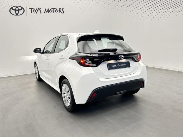 TOYOTA Yaris 116h Dynamic  