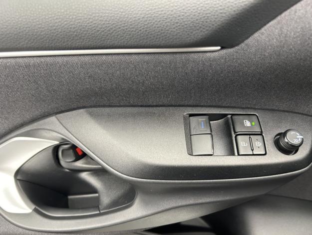TOYOTA Yaris 116h Dynamic  