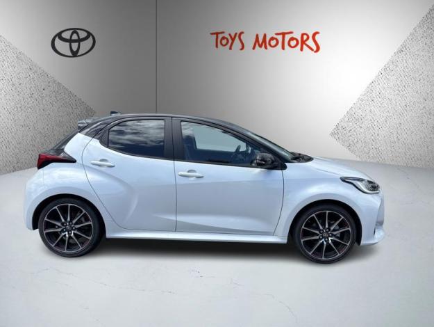TOYOTA Yaris 116h GR SPORT  