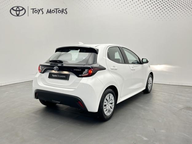 TOYOTA Yaris 116h Dynamic  