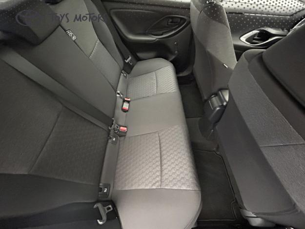 TOYOTA Yaris 116h Dynamic  