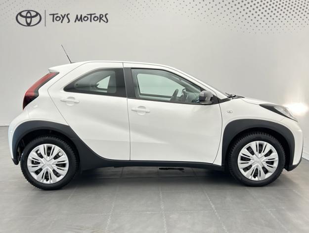 TOYOTA Aygo X 1.0 VVT-i 72 Dynamic   