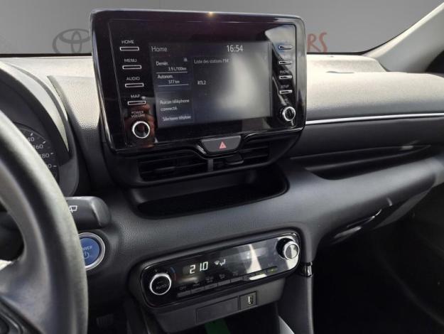 TOYOTA Yaris 116h Dynamic  