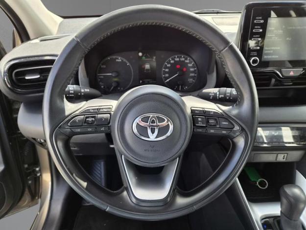 TOYOTA Yaris 116h Dynamic  