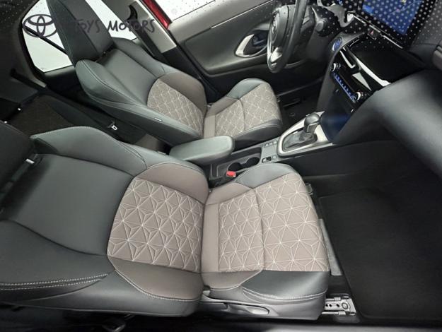 TOYOTA Yaris Cross 1.5 116H COLLECTION   TOIT PANO
