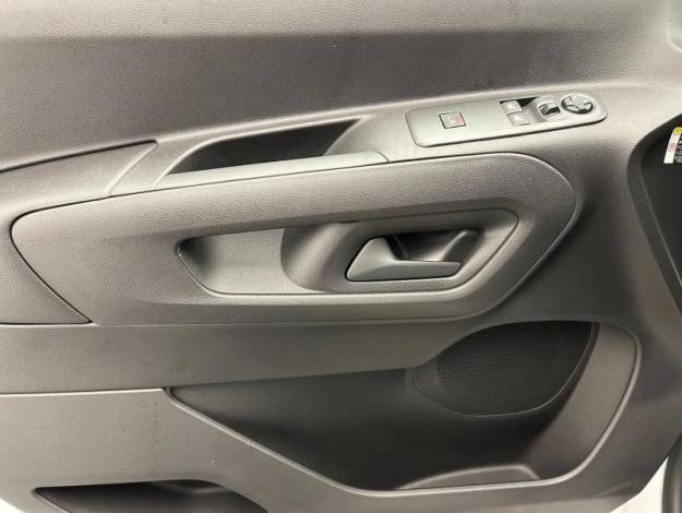 TOYOTA Proace City ELECTRIC MEDIUM 50KWH BUSINESS  PROACE CITY EV BATTERIE 50 KWH BUSINESS RC23
