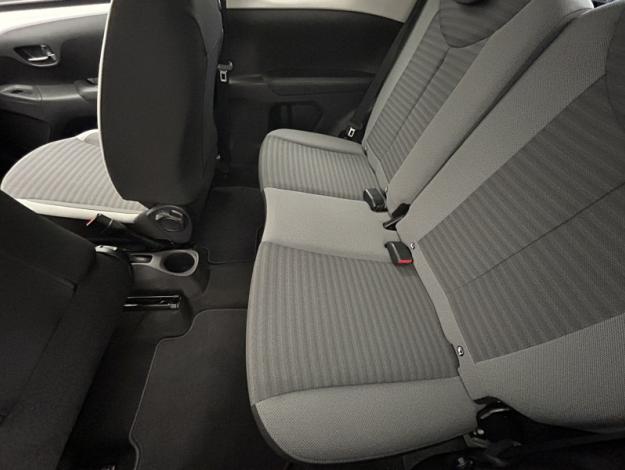TOYOTA Aygo 1.0 VVT-i x-play  