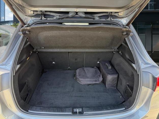 MERCEDES-BENZ GLA 250 e Luxury Line  
