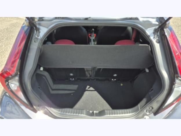 TOYOTA Aygo X 1.0 VVT-i 72 Undercover  