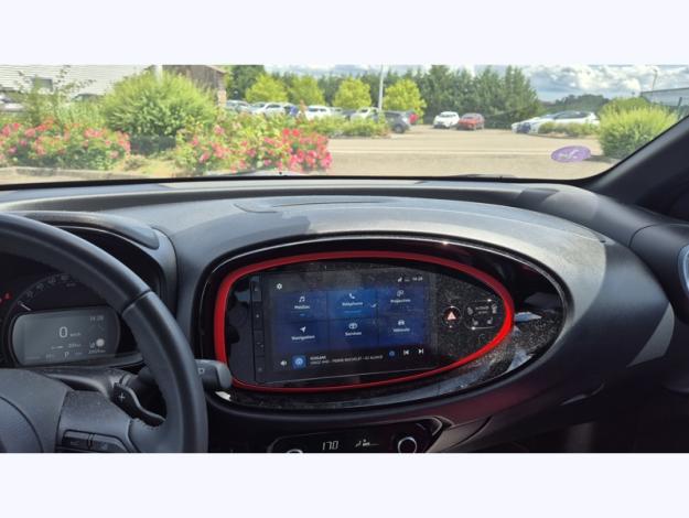 TOYOTA Aygo X 1.0 VVT-i 72 Undercover  