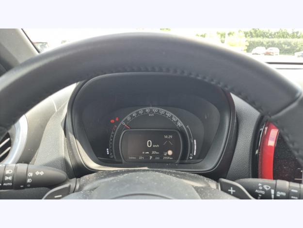 TOYOTA Aygo X 1.0 VVT-i 72 Undercover  