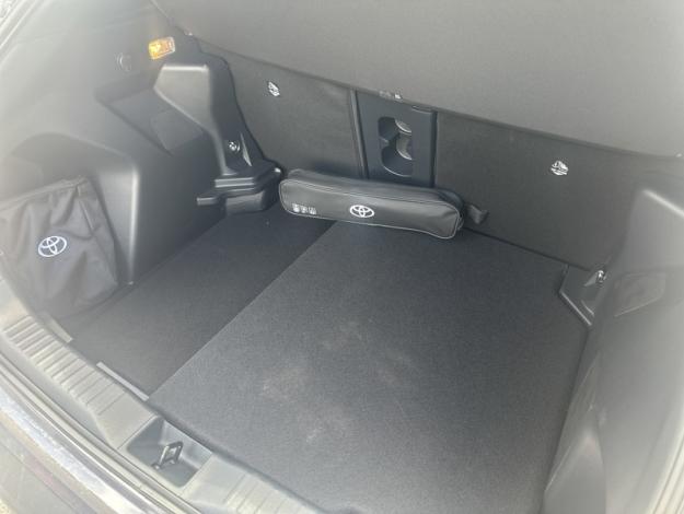 TOYOTA Yaris Cross 1.5 130H GR SPORT   