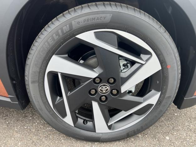 TOYOTA Aygo X AYGO X 116H COLLECTION MC26  AYGO X 116H COLLECTION MC26