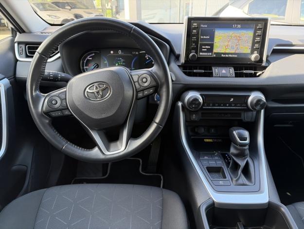 TOYOTA RAV4  2WD 218ch Dynamic  