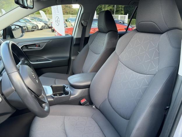 TOYOTA RAV4  2WD 218ch Dynamic  