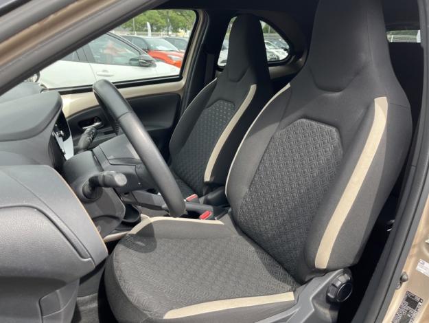 TOYOTA Aygo X Design   