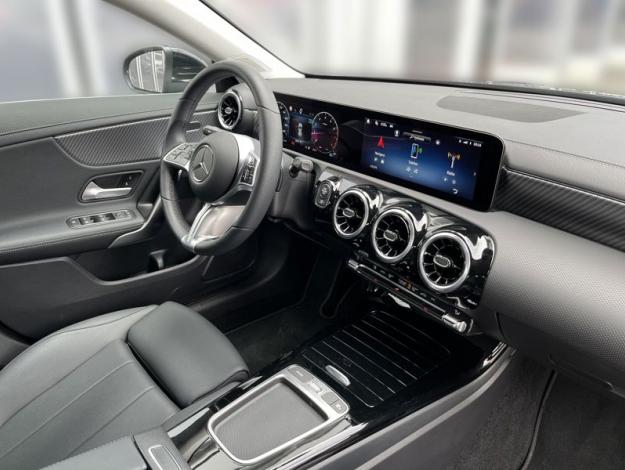 MERCEDES-BENZ CLA-Třída CLA 200 Shooting Brake (19/21)