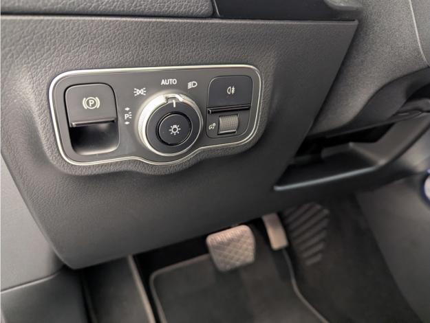 MERCEDES-BENZ Classe B 180 Progressive Line Edition  
