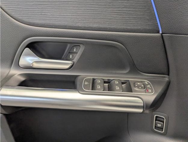 MERCEDES-BENZ Classe B 180 Progressive Line Edition  