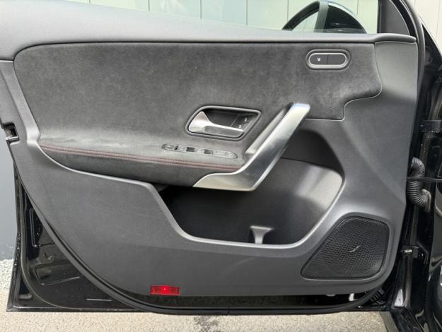 MERCEDES-BENZ Classe A 220 d AMG Line  