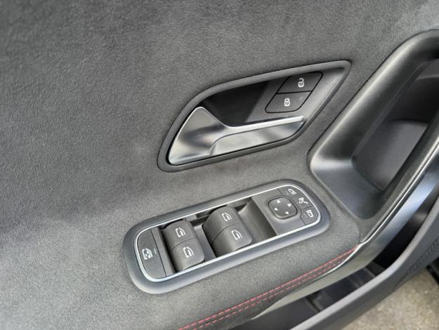 MERCEDES-BENZ Classe A 220 d AMG Line  
