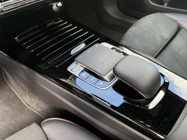 MERCEDES-BENZ Classe A 220 d AMG Line  