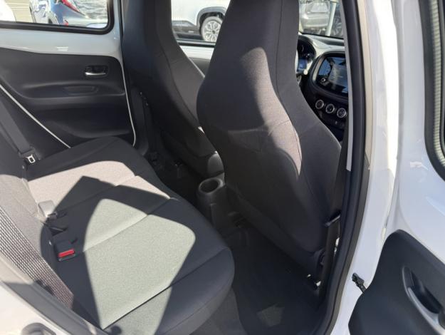 TOYOTA Aygo X 1.0 VVT-i 72 Dynamic S-CVT  