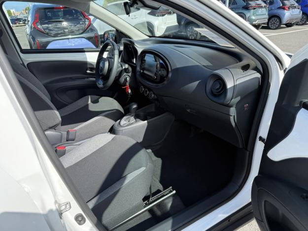 TOYOTA Aygo X 1.0 VVT-i 72 Dynamic S-CVT  