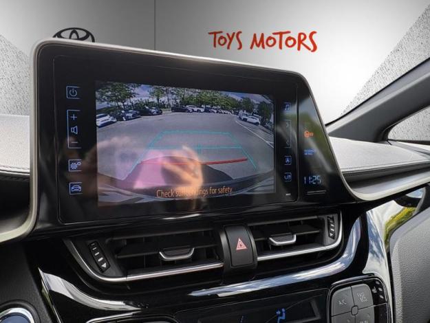 TOYOTA C-HR 1.8 HYBRIDE 122 GRAPHIC  