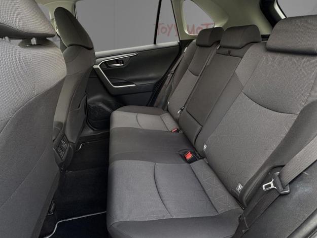 TOYOTA RAV4 218ch Dynamic 2WD  
