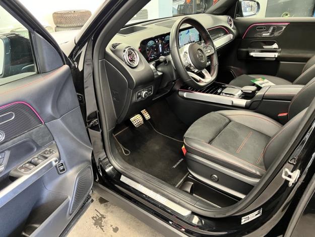 MERCEDES-BENZ GLB 180 AMG Pack Night Pano Attelage  