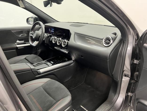 MERCEDES-BENZ GLA-Klasse GLA 250 e Off-Roader