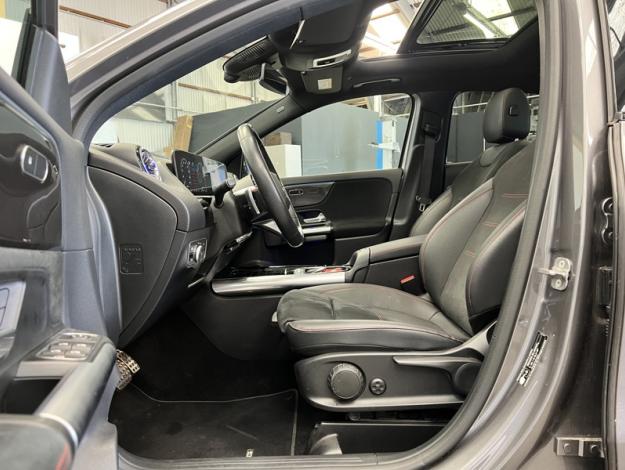 MERCEDES-BENZ GLA-Klasse GLA 250 e Off-Roader
