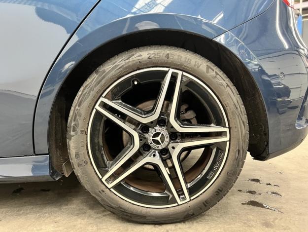 MERCEDES-BENZ A-Klasse A 180