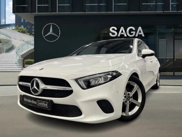 MERCEDES-BENZ A 180 Toit Pano Attelage   