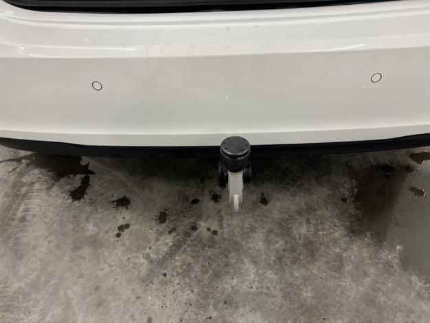 MERCEDES-BENZ A 180 Toit Pano Attelage   