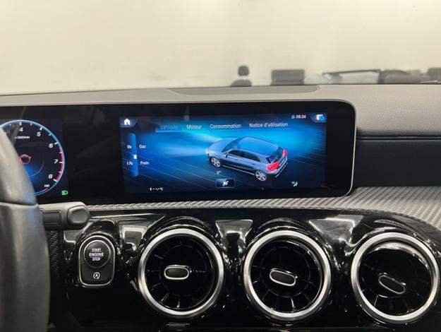 MERCEDES-BENZ A 180 Toit Pano Attelage   