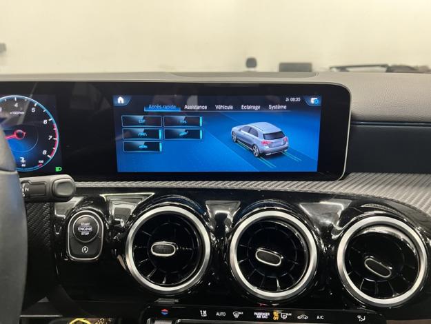 MERCEDES-BENZ A 180 Toit Pano Attelage   