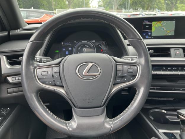 LEXUS UX 250H 2WD Luxe  