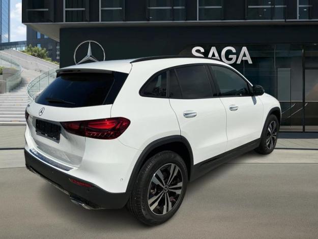 MERCEDES-BENZ GLA-Klasse GLA 180 Off-Roader