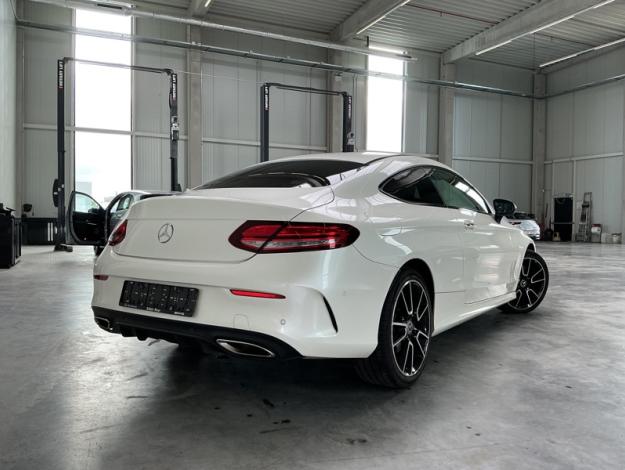 MERCEDES-BENZ C-Klasse C 400 4MATIC Coupé