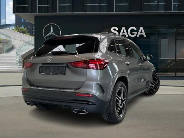 MERCEDES-BENZ GLA-Klasse GLA 180 Off-Roader