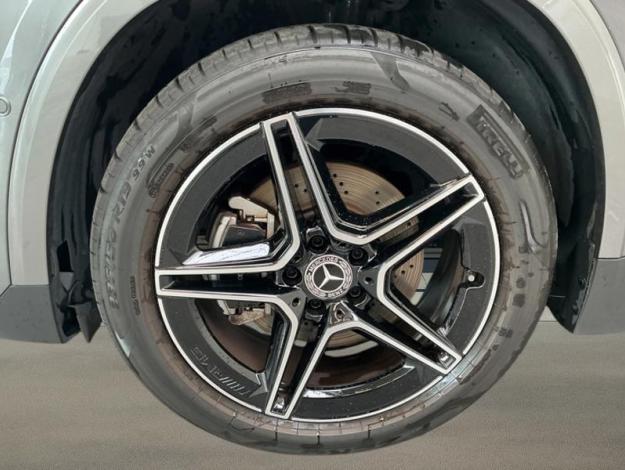 MERCEDES-BENZ GLA-Klasse GLA 180 Off-Roader